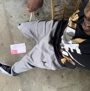 Meet your Posher, Markay